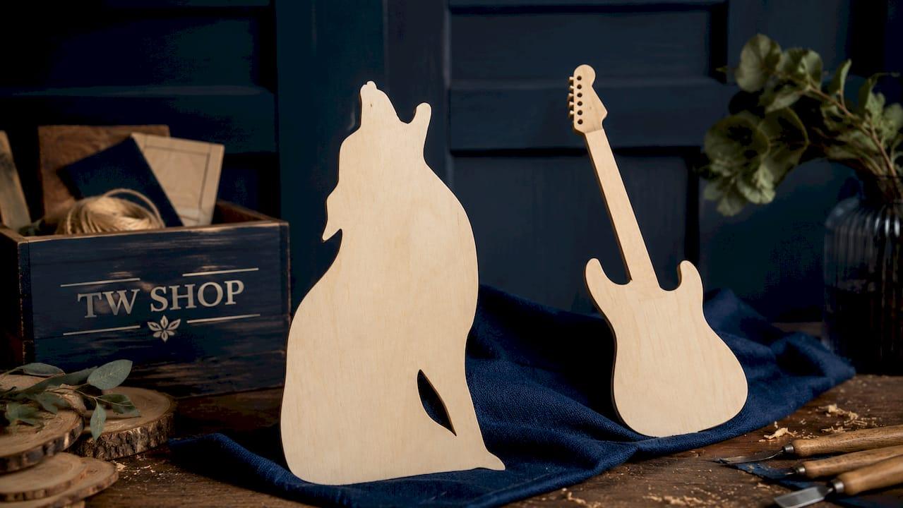 Howling Wolf Wood Cutout - 1/4 Inch Plywood