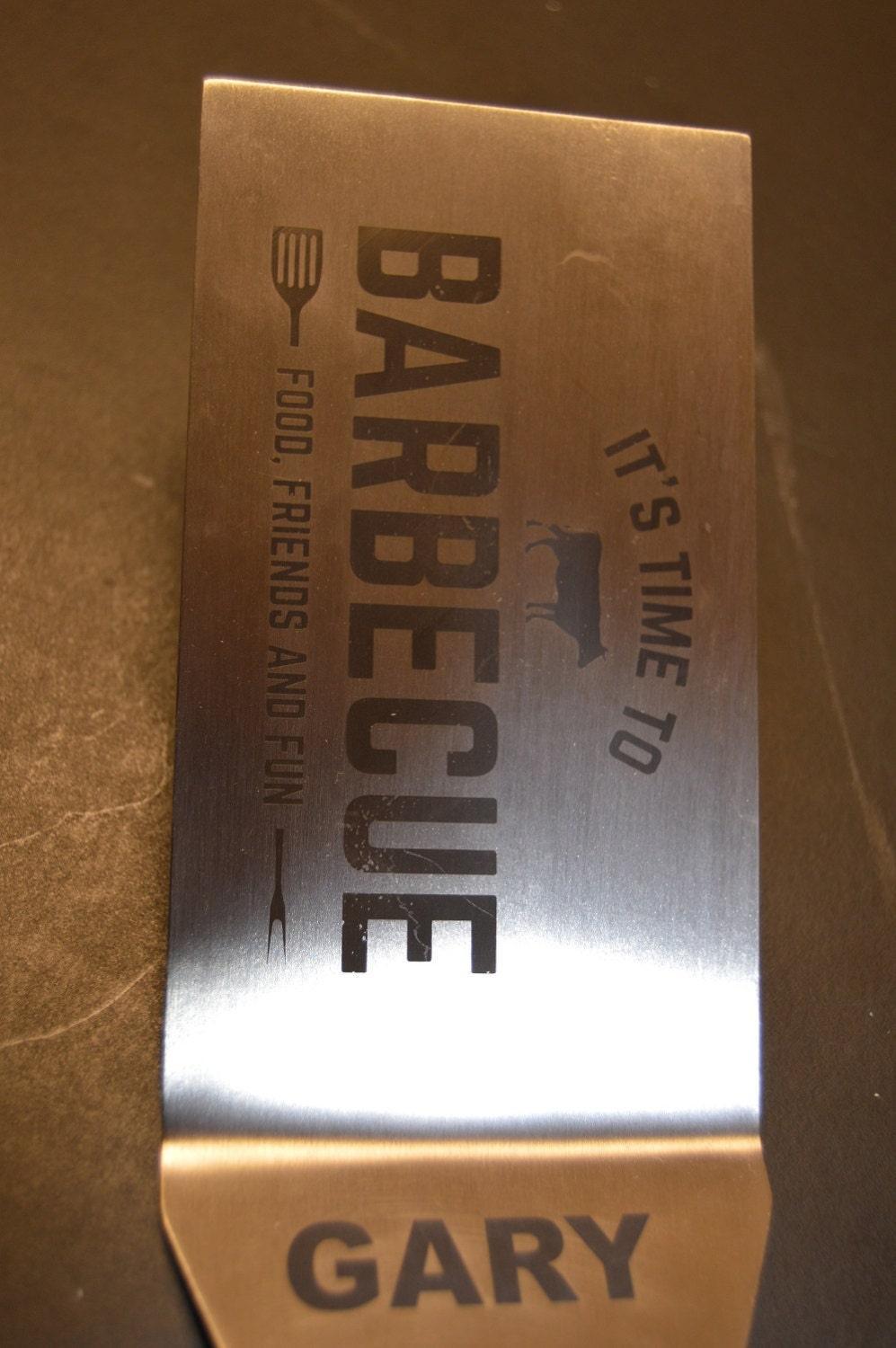 Personalized Grill Spatula with Wood Handle – photo 2